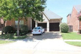 Building Photo - 7005 Fullerton Dr