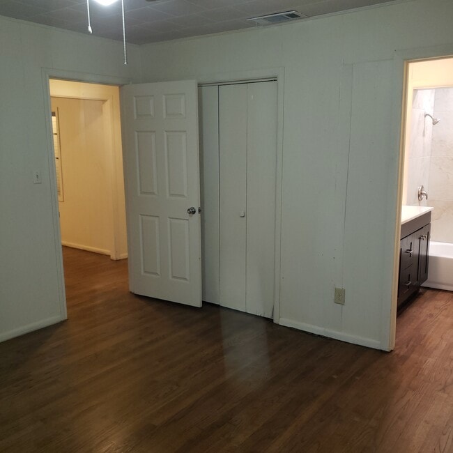 Foto del edificio - 908 Porter St