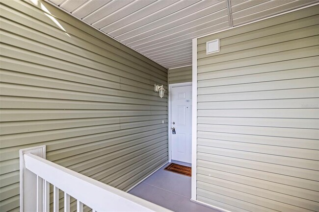 Building Photo - 6826 Stonesthrow Cir N