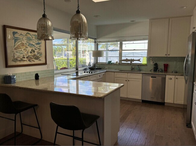 Foto del edificio - 954 Marlin Cir