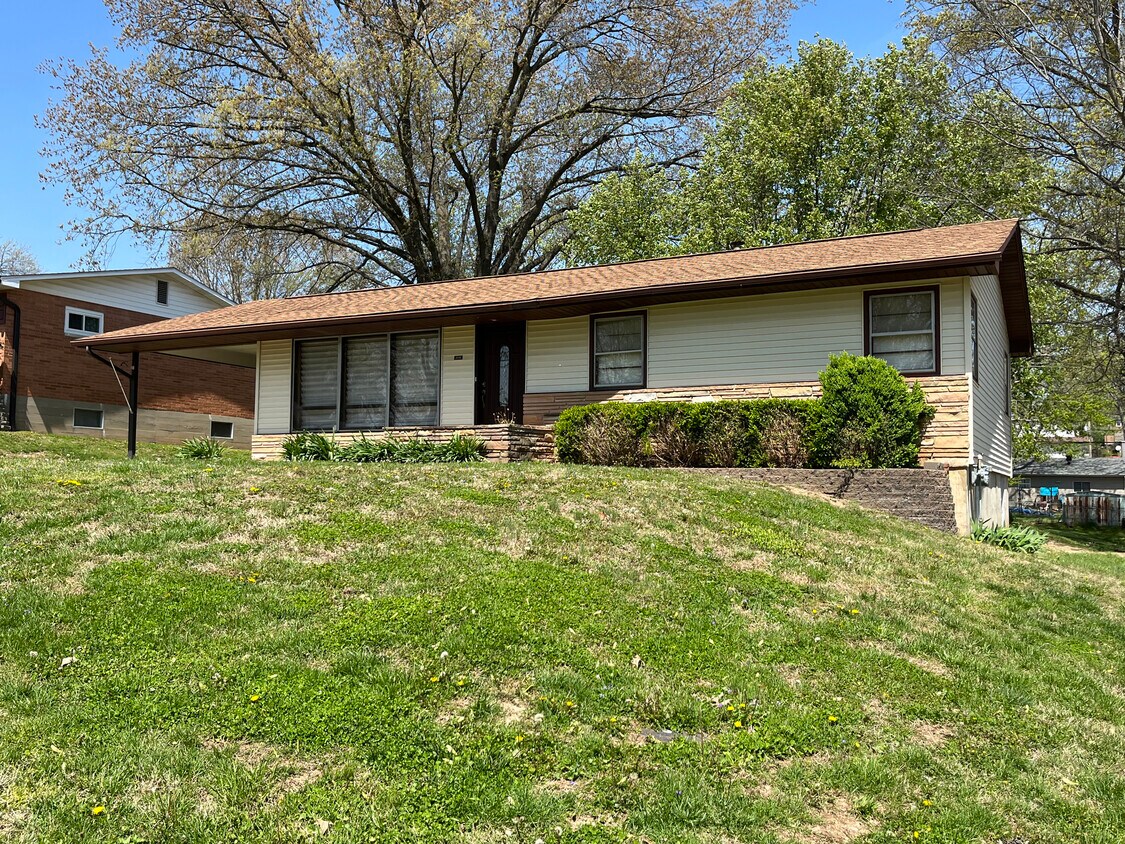 Foto principal - 2556 Marvin St
