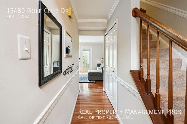 Building Photo - 15480 Golf Club Dr