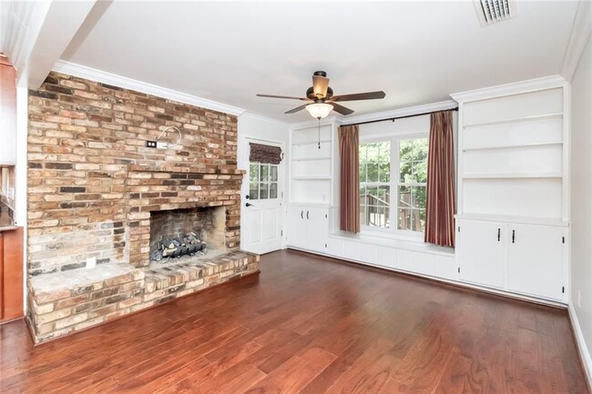 Foto del edificio - 5514 Richmond Rd