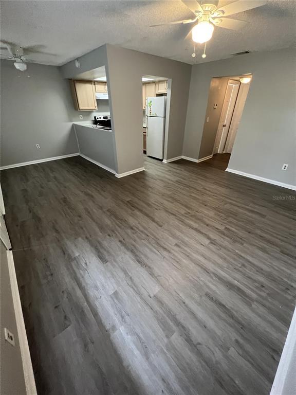 Building Photo - 1802 Barton Dr