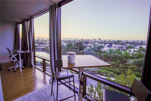 Foto principal - 4316 Marina City Dr