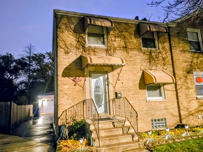 Foto del edificio - 3803 N Pacific Ave