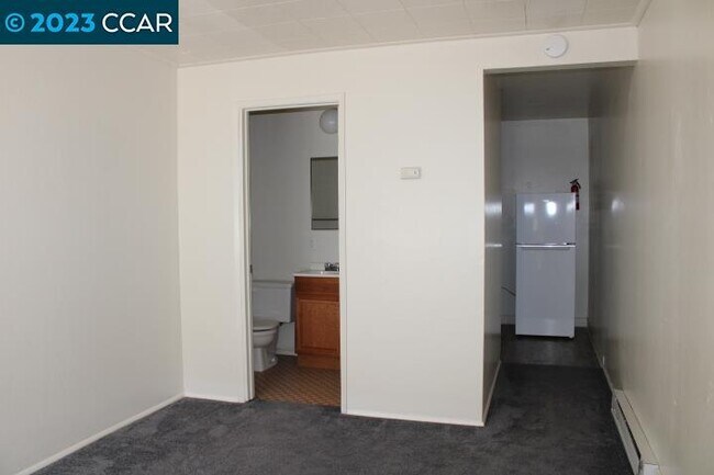Foto del edificio - 2031 Nevin Ave
