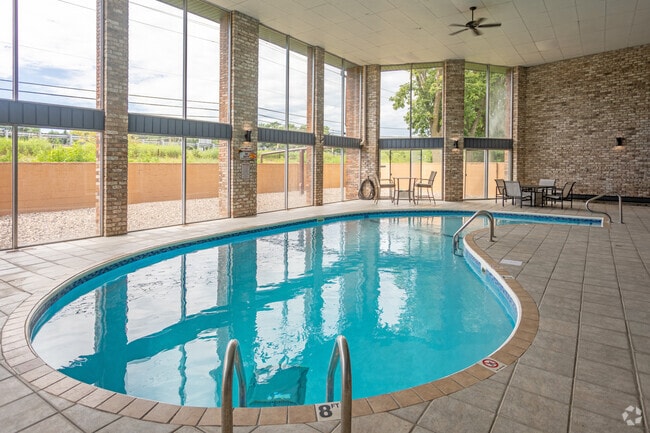 Interior Photo - Domicile Sunfish LLC