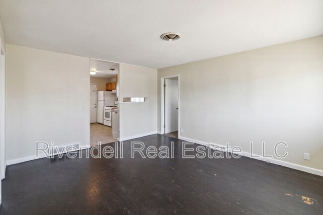 Foto del edificio - 1127 Xenia St