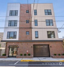Building Photo - 6108 Hudson Ave