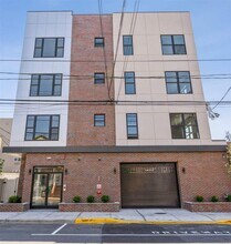 Building Photo - 6108 Hudson Ave