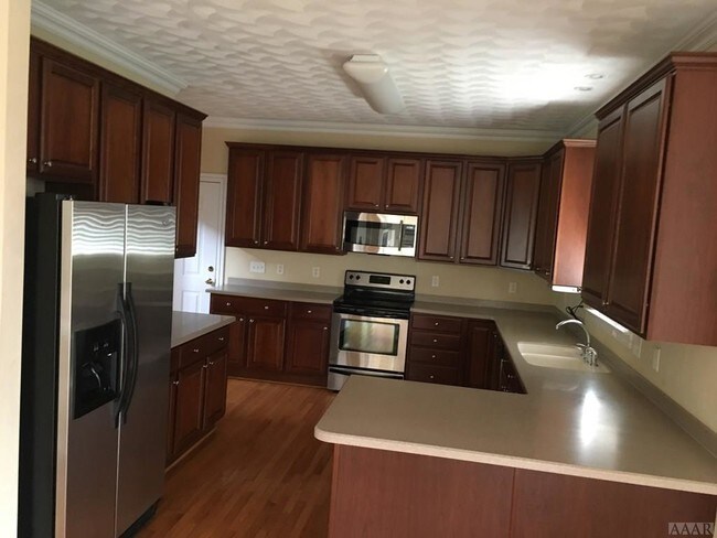 Building Photo - 103 Tulip Tree Dr