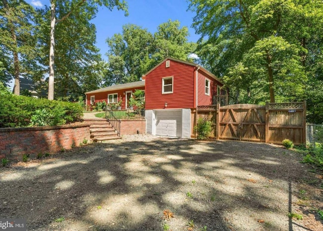 Photo - 10710 Rosehaven St House