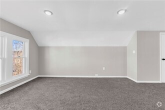 Building Photo - 2638 E 126th St