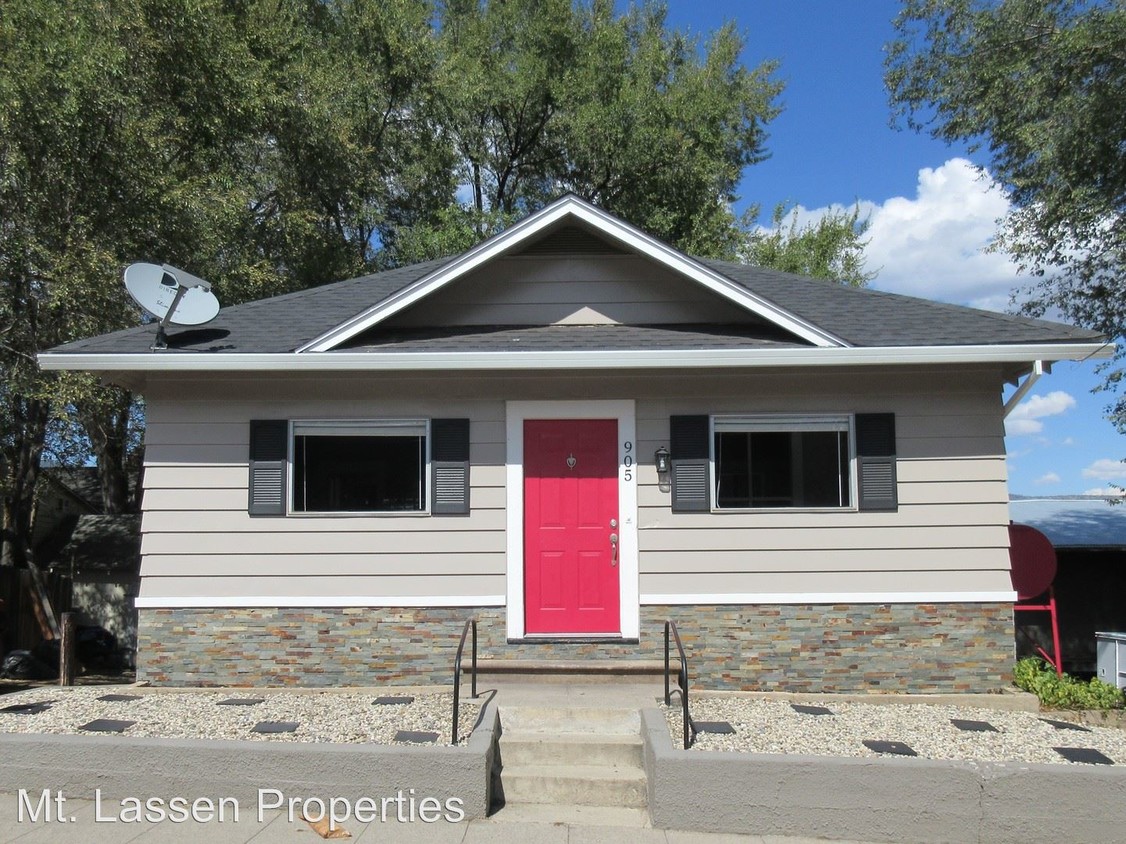 Primary Photo - 2 br, 1 bath House - 905 Cottage Street
