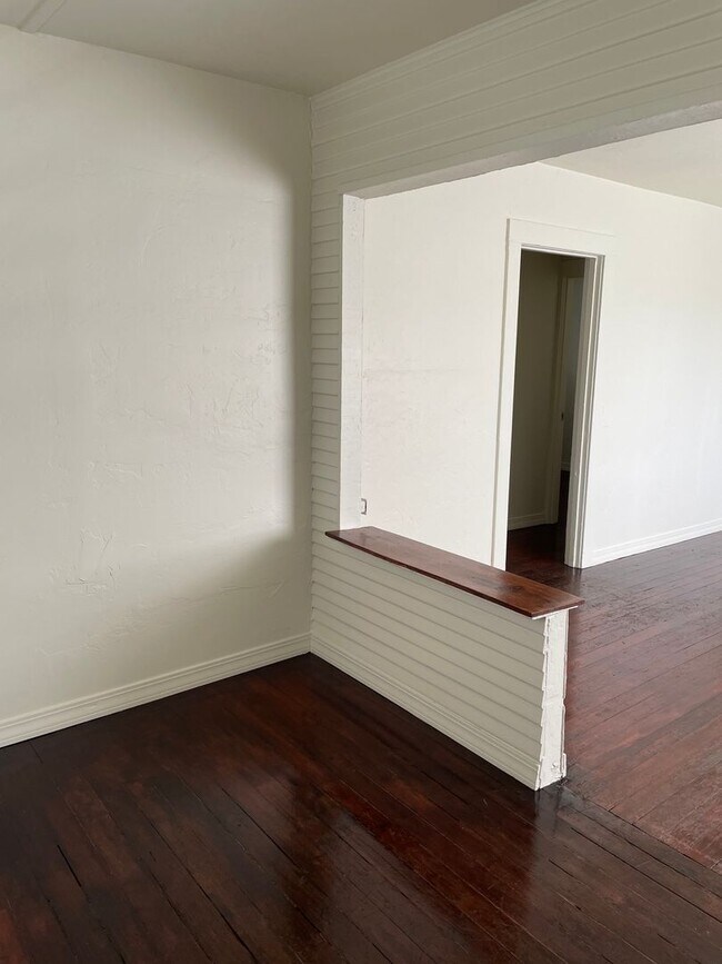 Foto del edificio - 2103, 2105, 2117  Pine Street
