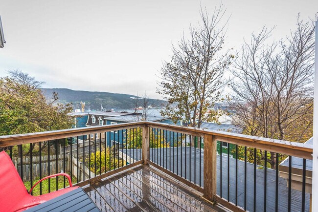 Photo du bâtiment - 14 Signal Hill Rd