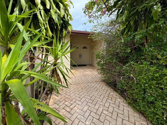 Building Photo - 10836 SW 132nd Circle Ct