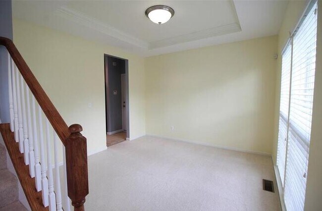 Building Photo - 1215 Creekledge Ct