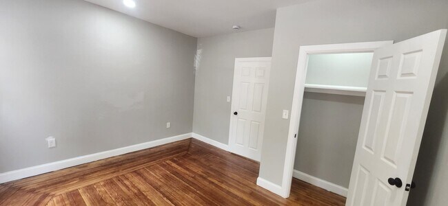 Foto del edificio - 413 Winthrop Ave