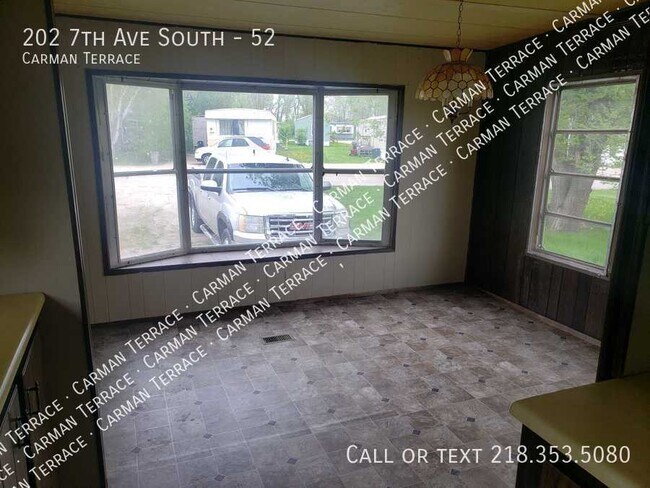 Foto del edificio - 3 bed + 1 bath home for SALE!!!