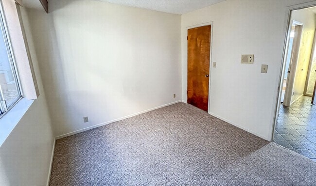 Building Photo - 1618 Square Foot Tri-Level Home in Cayucos with Ocean Views