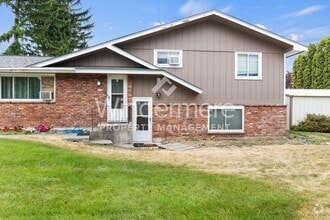 Building Photo - 904 S McDonald Rd