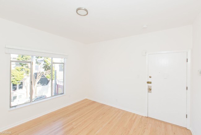 Building Photo - 1424 Valencia St