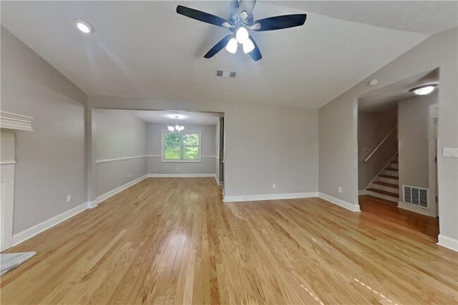 Building Photo - 4970 Turtle Rock Dr