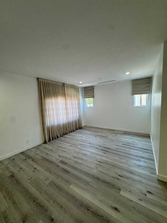 Foto del edificio - 432 W Garfield Ave