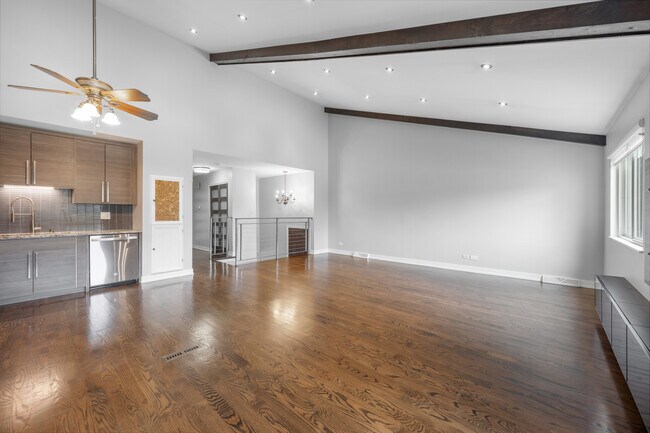Foto del edificio - 780 E Golfview Dr