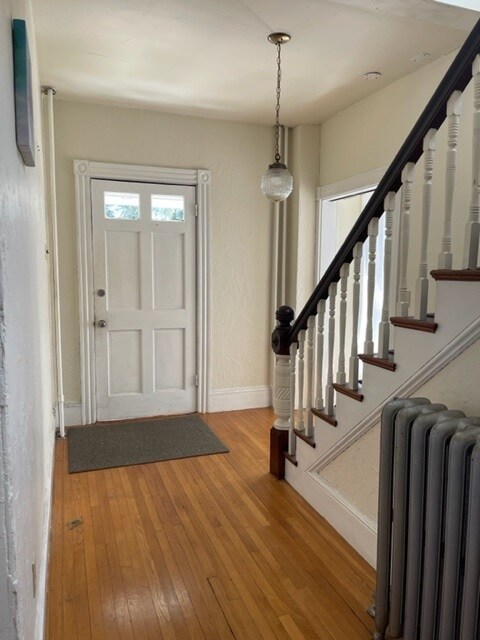 Main Entrance - 13 Clyfton St