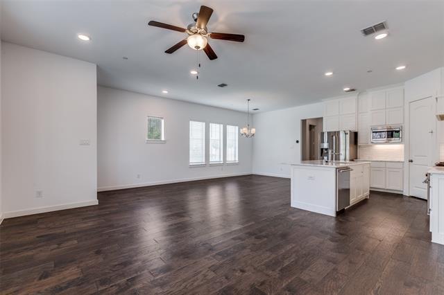 Building Photo - 4868 Paddock Trl