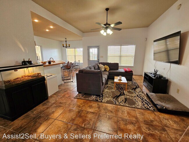 Building Photo - 4 br, 2 bath House - 204 Ascot Parade