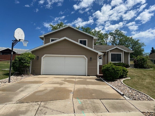 Foto principal - 1028 Park Hill Ct