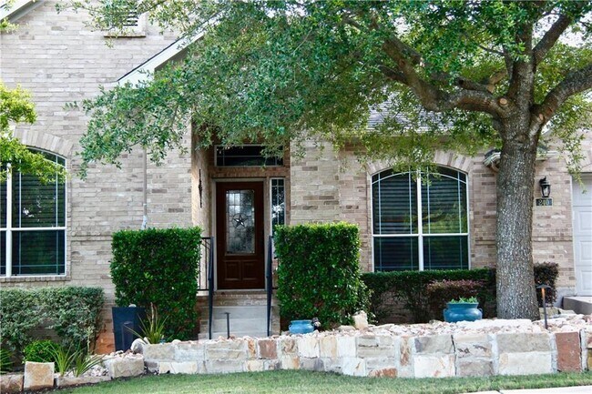 Building Photo - 240 Abbey Dr