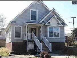 Primary Photo - 401 E 15th St