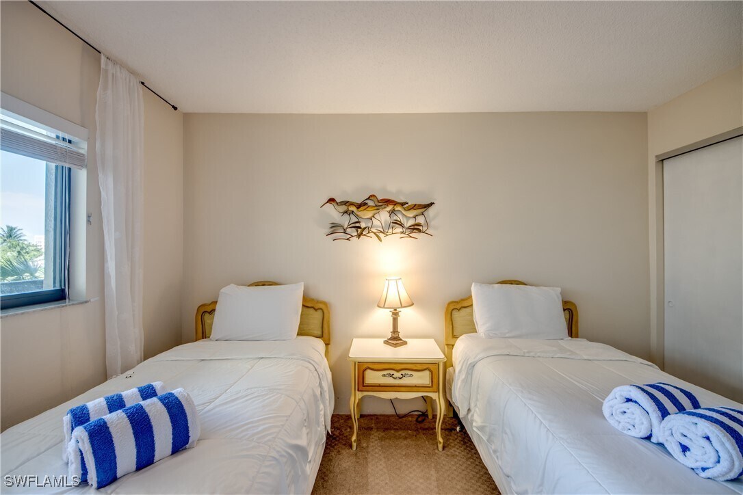 Foto principal - 400 Lenell Rd