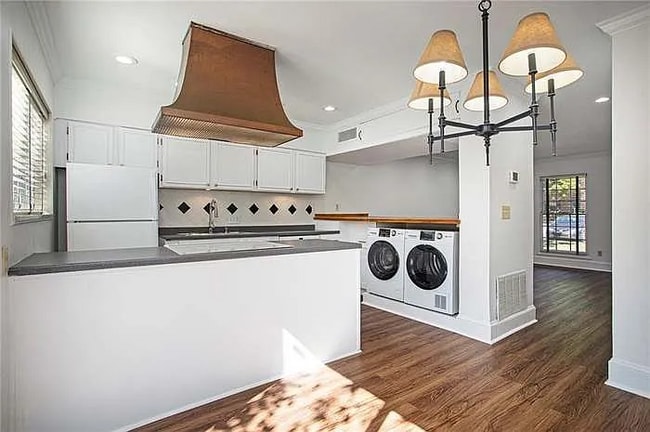 Photo - 3121 Colonial Way Apartment