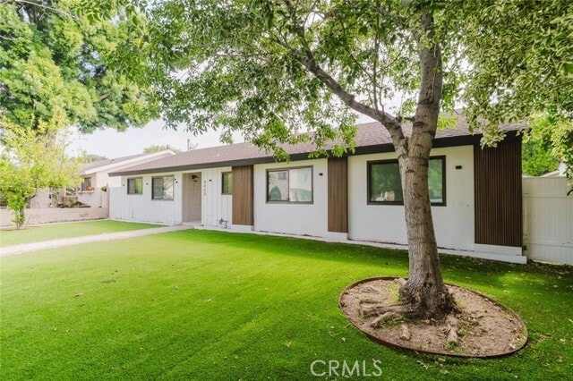 Building Photo - 8400 Chimineas Ave