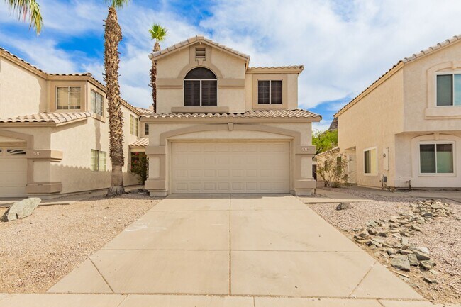 Building Photo - Ahwatukee Foothills Home in Prime Location!