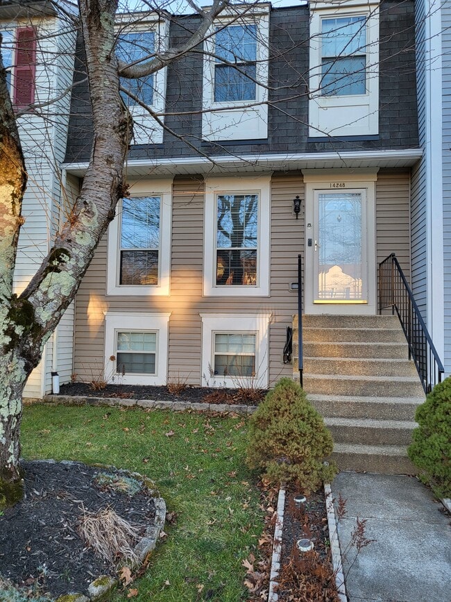 Foto del edificio - 14248 Savannah Dr