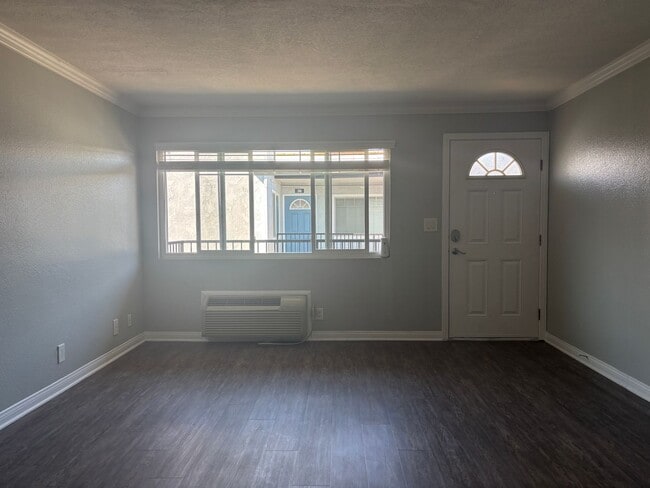 Interior Photo - Villa Serrano Apartment Homes
