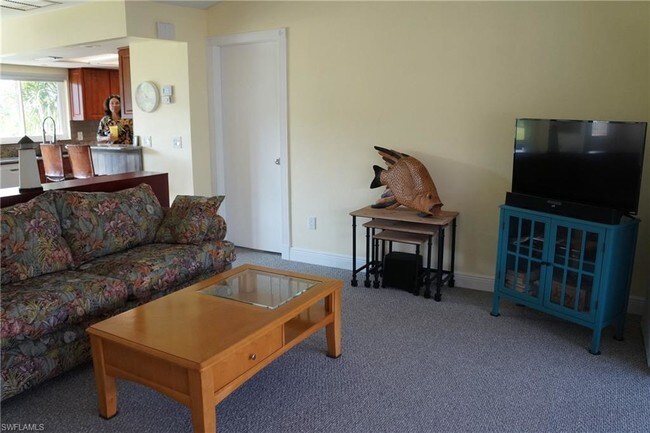 Foto del edificio - 7980 Barrancas Ave