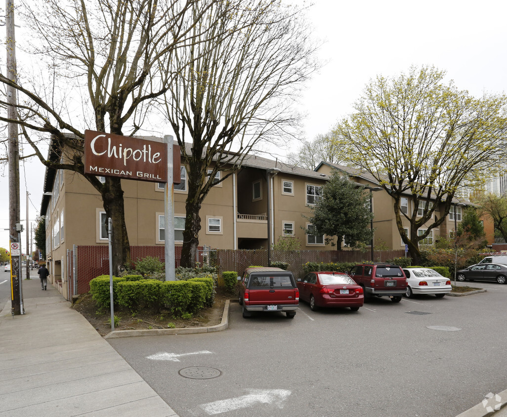 Foto del edificio - Westcott Court Apartments