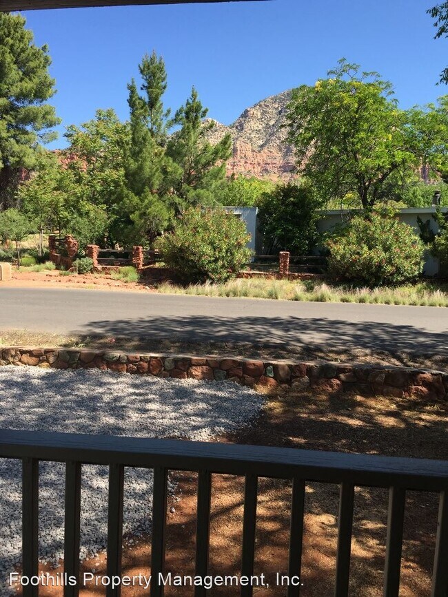 Foto del edificio - 3 br, 2 bath House - 295 Harmony Drive