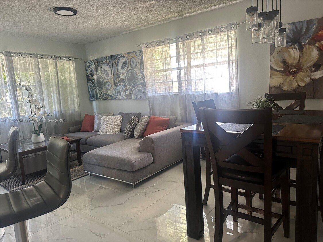 Foto principal - 1008 N 15th Ave