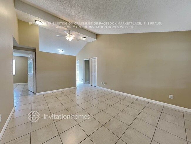 Building Photo - 10206 Vista Cove Ct
