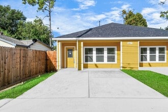 Building Photo - 6827 Mcwilliams Dr