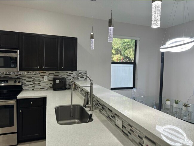 Foto del edificio - 8867 W 33rd Ave